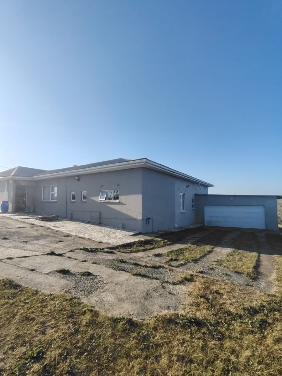 3 Bedroom Property for Sale in Mdantsane Eastern Cape